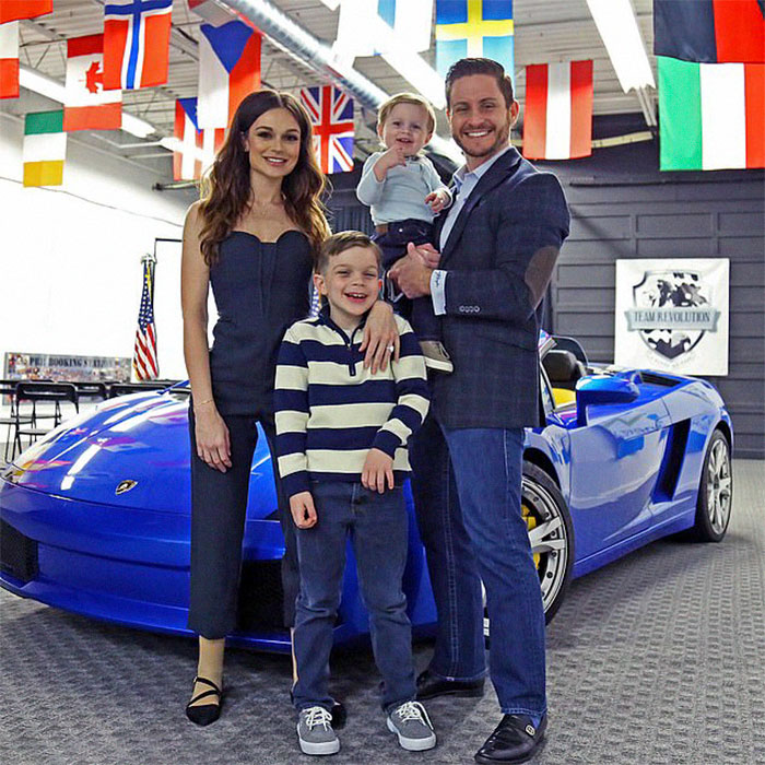 Из-за рака девушке ампутировали ногу в 11 лет, Тесса Снайдер, Tessa Snyder