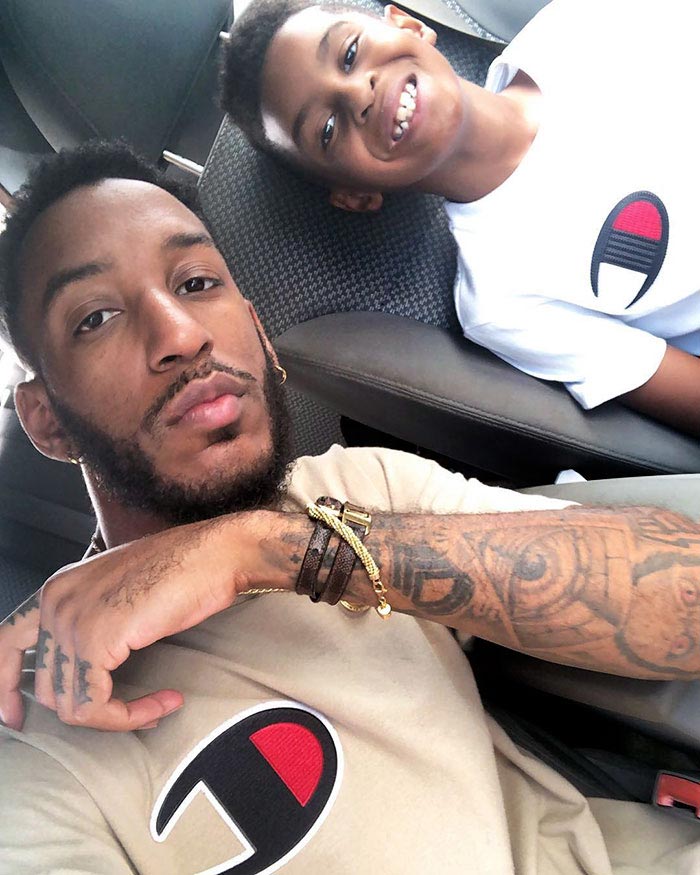 издевательства в школе, издевательства в школе что делать, сын рассказал над ним издеваются в школе