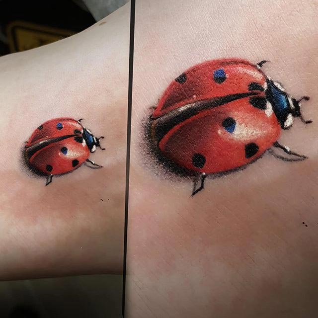 весенние татуировки, татуировки весна, татуировки с цветами, цветы тату