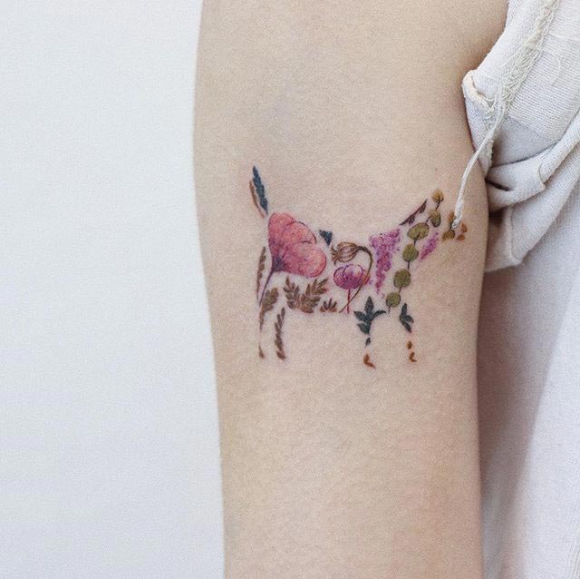 весенние татуировки, татуировки весна, татуировки с цветами, цветы тату