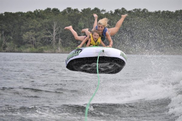 фотографии были сделаны в нужный момент,  снимок в тот самый момент