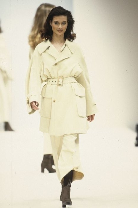 Как выглядели модели когда в первый раз вышли на подиум