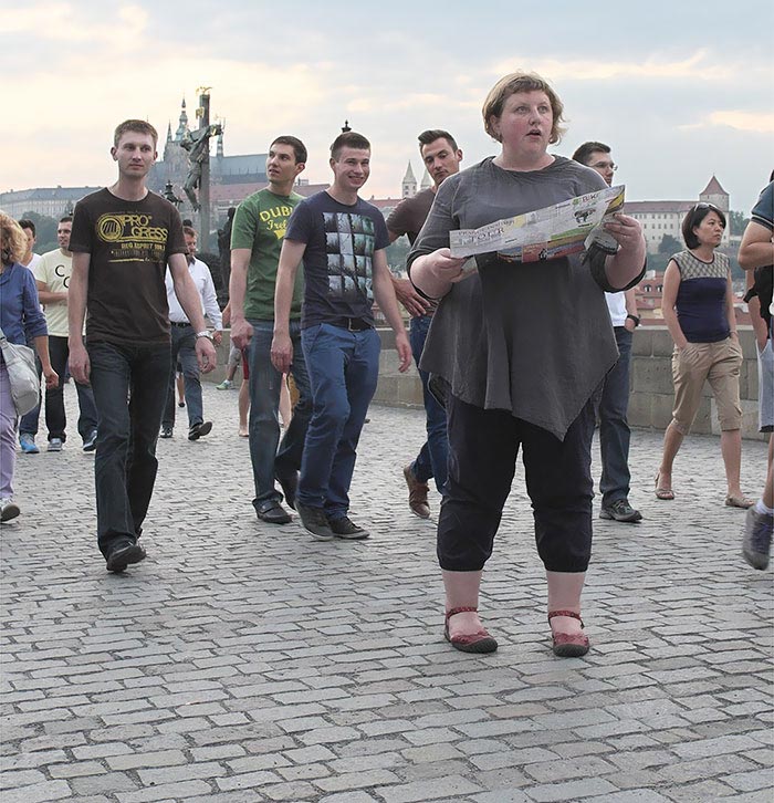 Женщина фотографировала незнакомцев, чтобы показать, как люди реагируют на лишний вес как люди реагируют на лишний вес, весонаблюдатели, Хейли Моррис-Кафьеро, Haley Morris-Cafiero