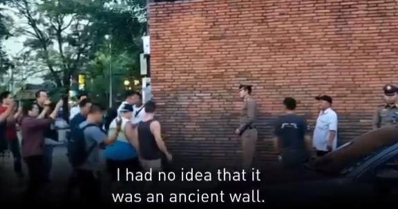 5 самых тупых туристов в истории и их невыносимо глупые поступки самые тупые туристы в истории, глупые поступки туристов, глупые туристы