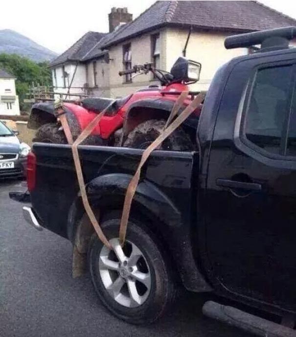 30 смешных случаев, когда не очень умные люди делали по-настоящему тупые вещи смешные случаи, смешные случаи с глупыми людьми, глупые люди