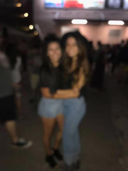 попросили незнакомца сфотографировать, доверять незнакомцам фотографировать, незнакомцы сфотографировали, смешные фото незнакомцев