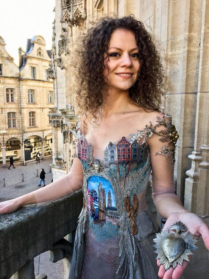 Платья из книг, необычные платья,  Сильви Фэкон, Sylvie Facon