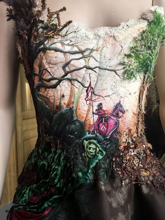 Платья из книг, необычные платья,  Сильви Фэкон, Sylvie Facon