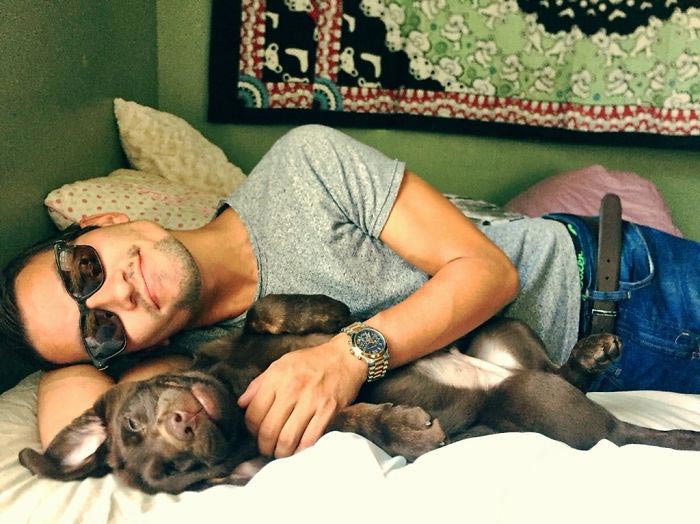 Люди копируют выражение лица своих питомцев, Лиам Райс 