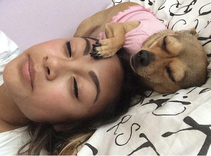 Люди копируют выражение лица своих питомцев, Лиам Райс 