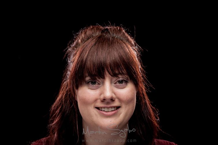 люди воздуходувка, воздуходувка в лицо, фотограф воздуходувка в лицо, фото людей поток воздуха