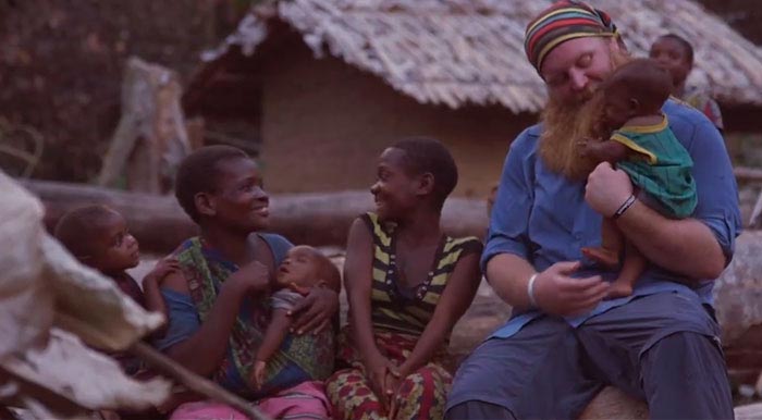 боец UFC рабство в Конго, Джастин Рен, Джастин Верн рабство, Джастин Верн Конго