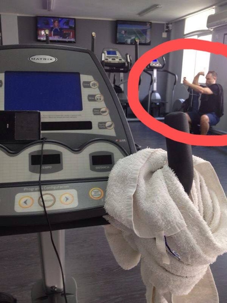 люди были пойманы на месте преступления, животные были пойманы на месте преступления