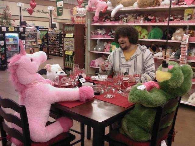 смешные фотографии одиночества, так выглядит одиночество, смешные фото одиноких людей