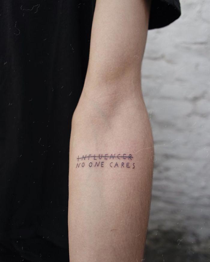 Монти Рихтгофен, татуировки вслепую, Мэйсон Хефнер, татуировки фразы