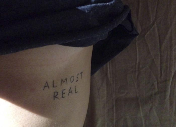 Монти Рихтгофен, татуировки вслепую, Мэйсон Хефнер, татуировки фразы