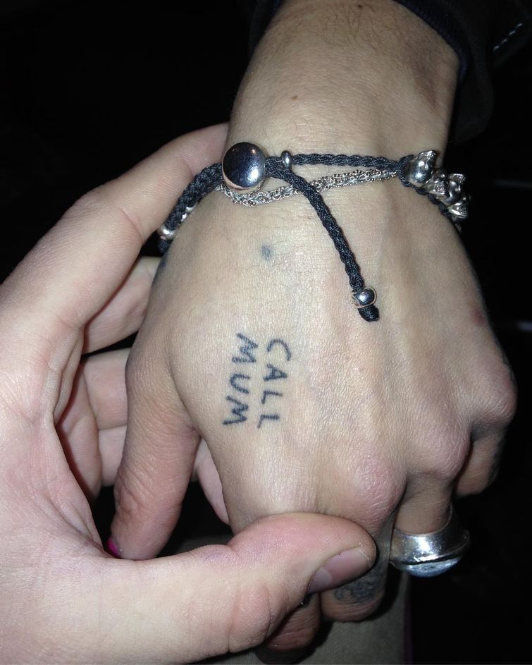 Монти Рихтгофен, татуировки вслепую, Мэйсон Хефнер, татуировки фразы