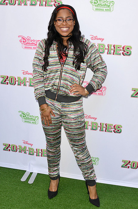 нелепые наряды звёзд, самые безвкусные наряды знаменитостей