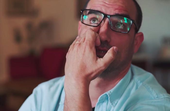 Интернет высмеял попытку этого парня сделать бюст Криштиану Роналду, и он попробовал снова новая статуя Криштиану Роналду, новый бюст Криштиану Роналду, новая скульптура Криштиану Роналду