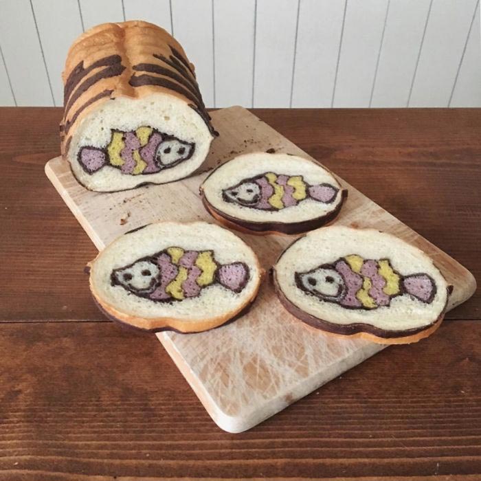 хлеб с рисунками внутри, Konel Bread 