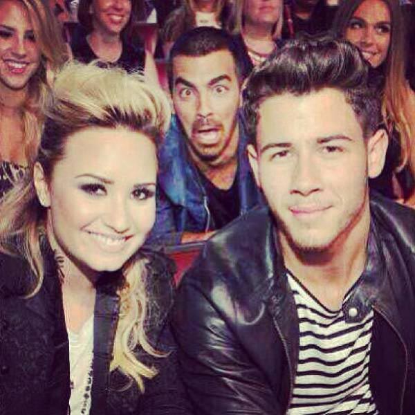 Фотобомбы от знаменитостей, знаменитости зафотобомбили знаменитостей,  знаменитости зафотобомбили