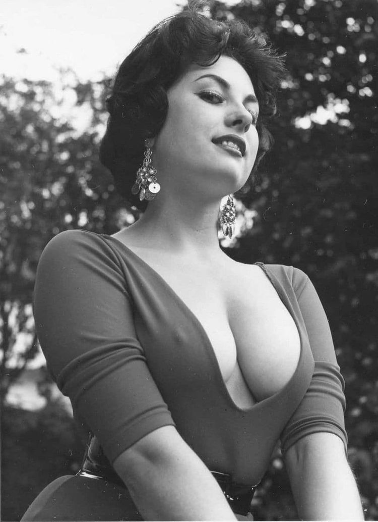 Vintage petite girl tits