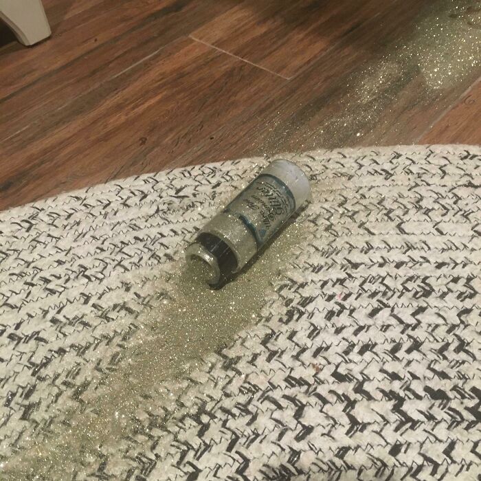 04-11-42-16185625601428933869