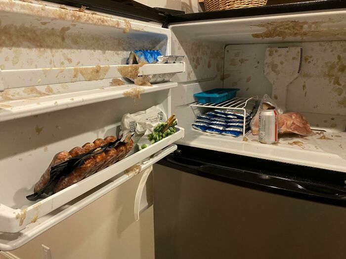 04-11-42-1618562561652105364