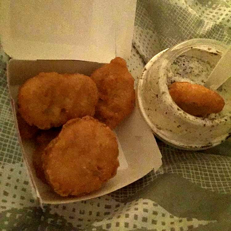 04-13-10-1618913401471110109