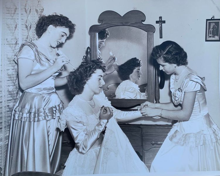 04-13-53-16197800231835685051