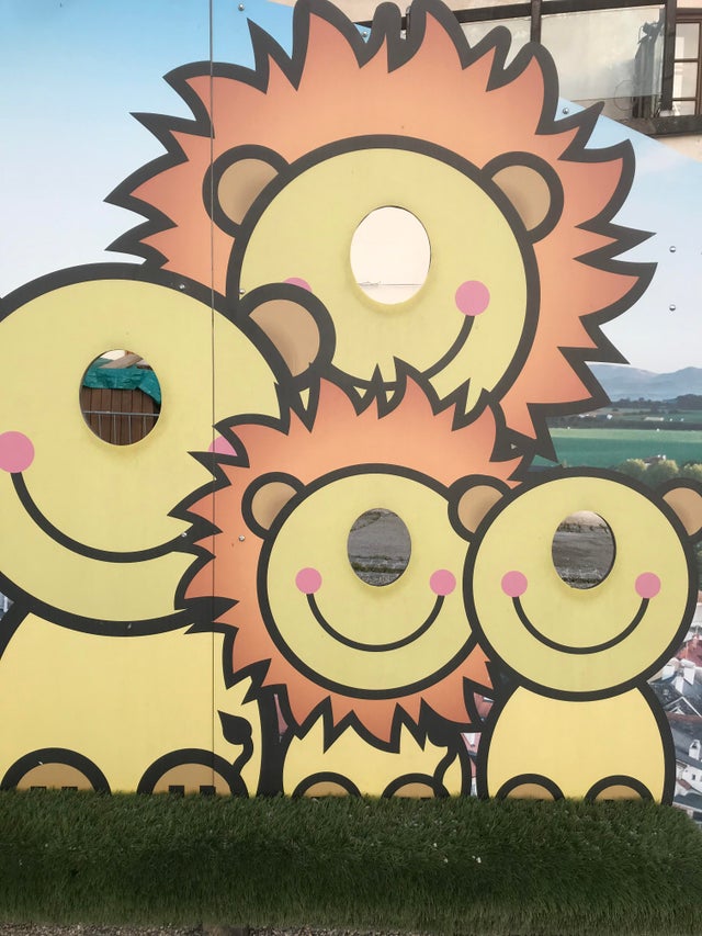 04-15-56-16197009821707207384