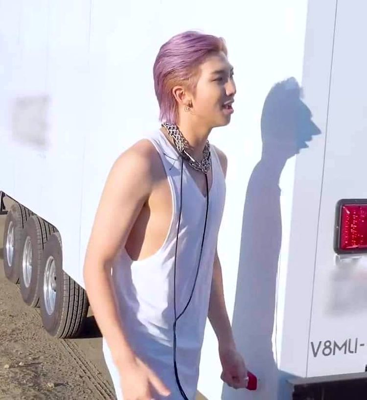 04-16-22-1618579363924402919