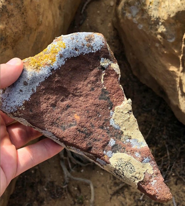 04-16-35-16190985591084632611