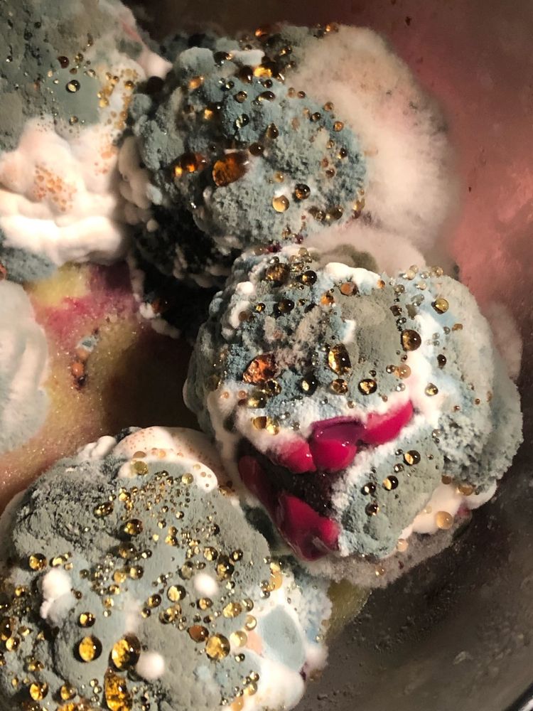 04-16-48-1618494516990883242