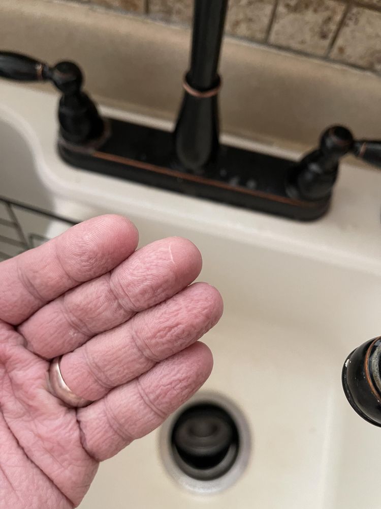 04-21-34-16189436821867546140