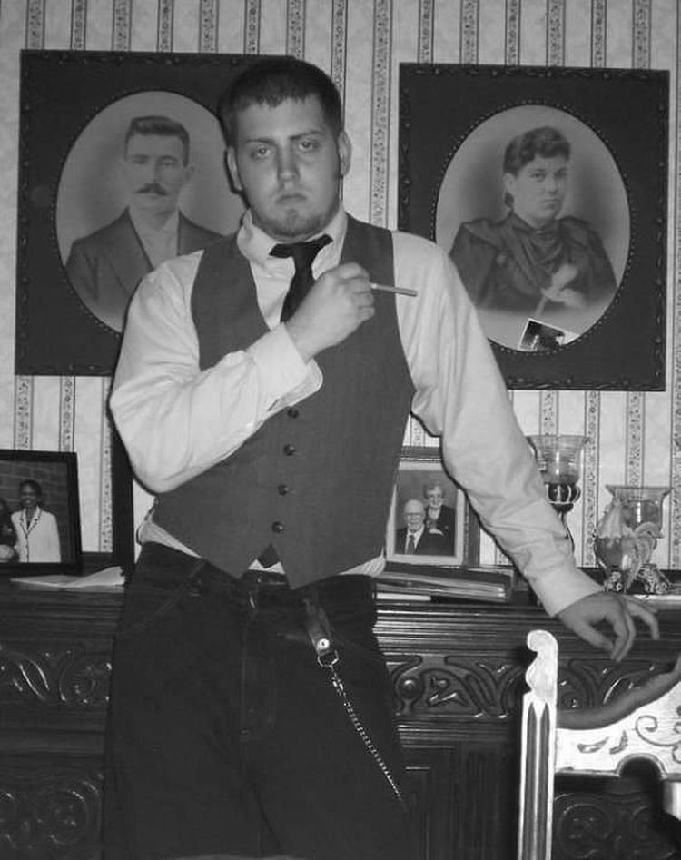 04-21-58-16188586901029012885