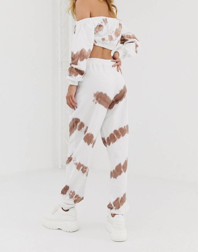 05-12-46-1620121591991785731