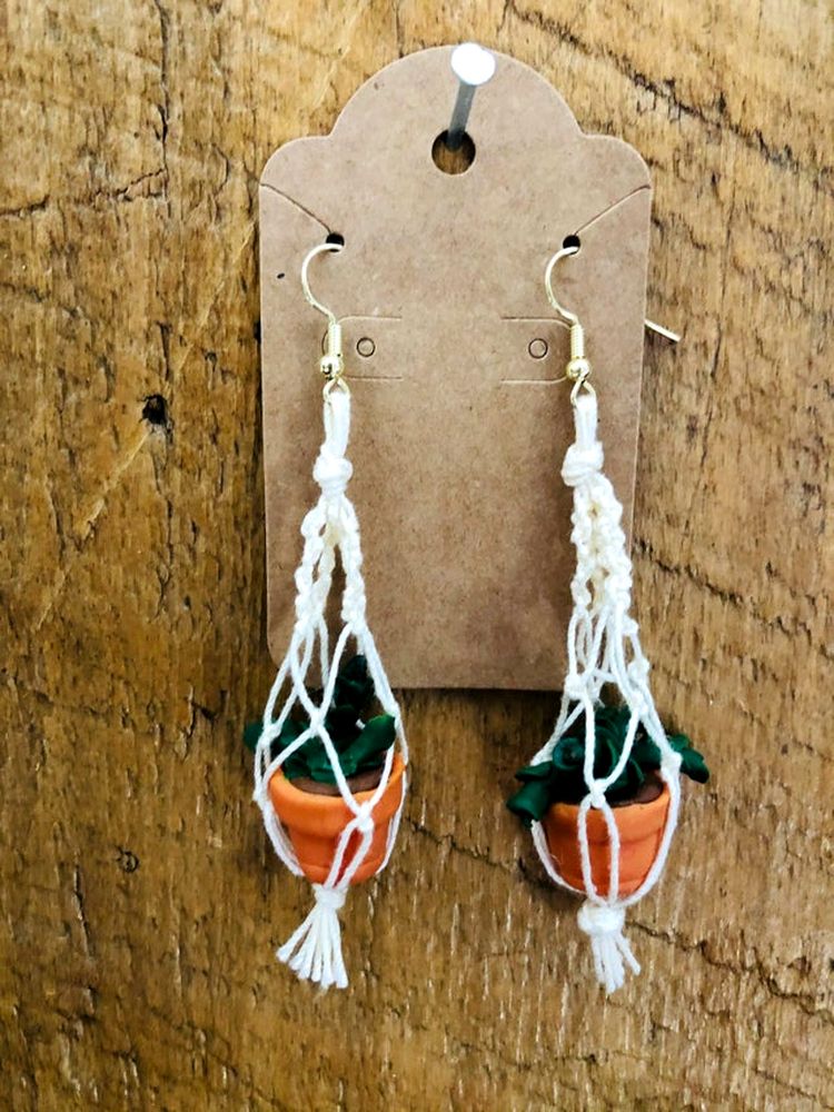 05-14-17-1621941428132122879