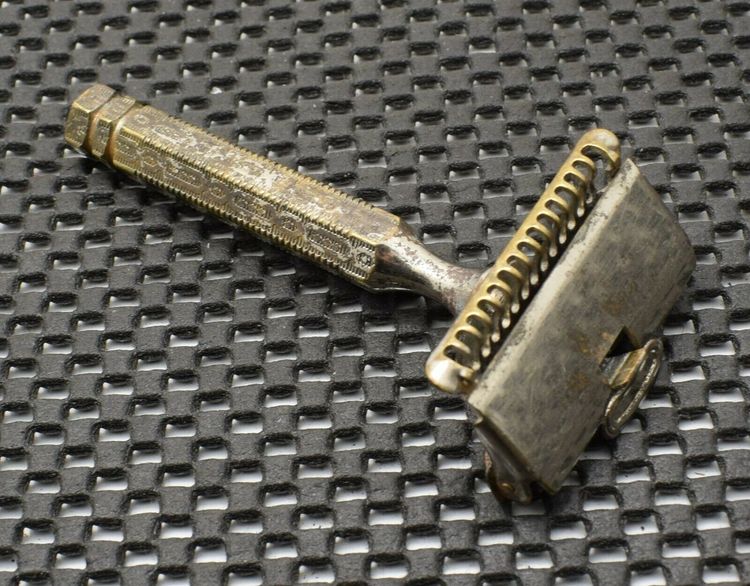 05-16-02-16212565751461122368