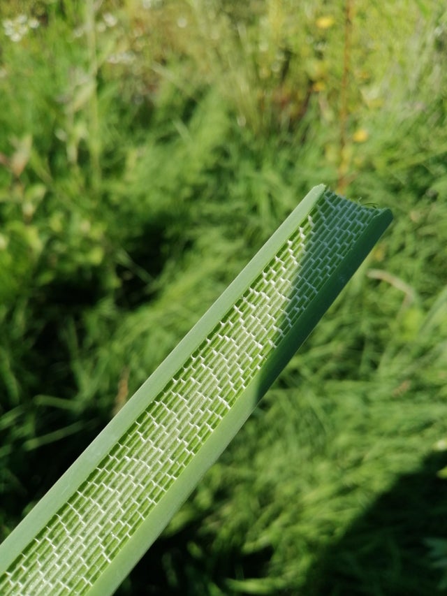 06-18-16-16237701951398578138