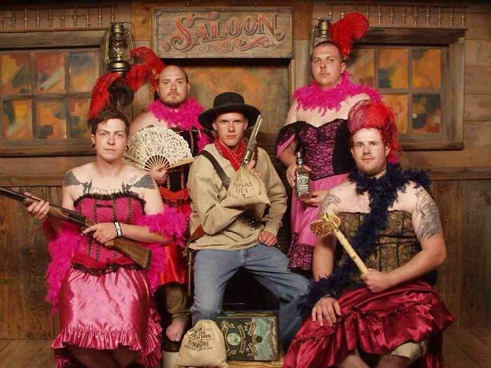 06-20-03-1623949417309056674