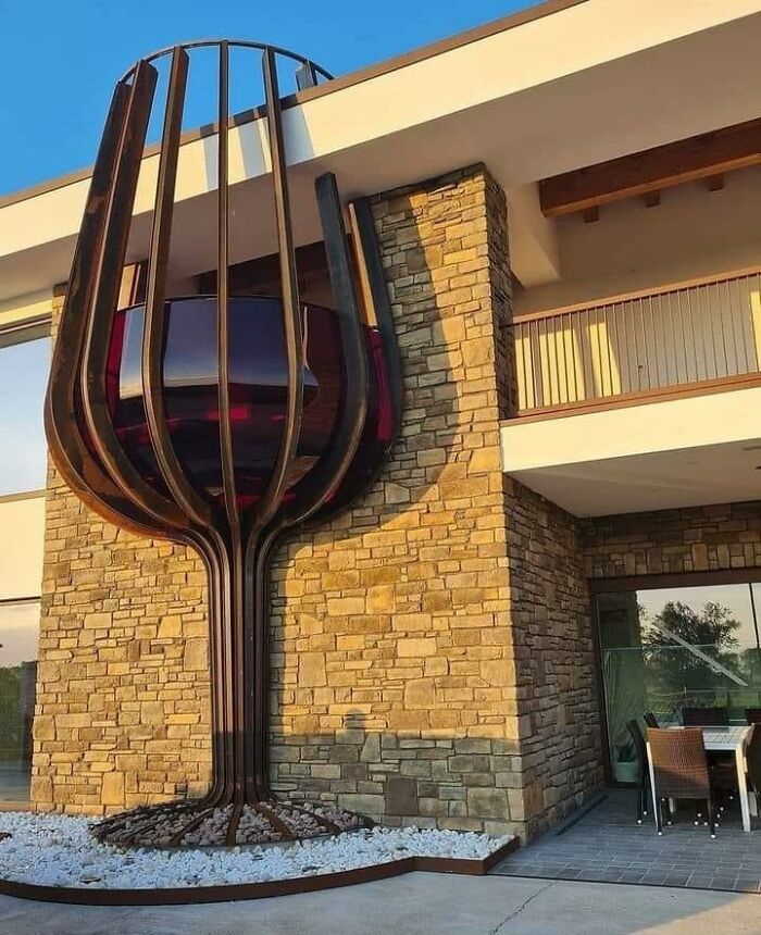 07-11-35-16264245081799967785