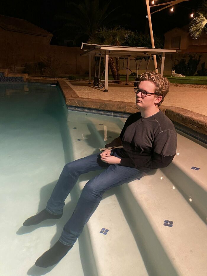 07-12-57-16275526271127952723