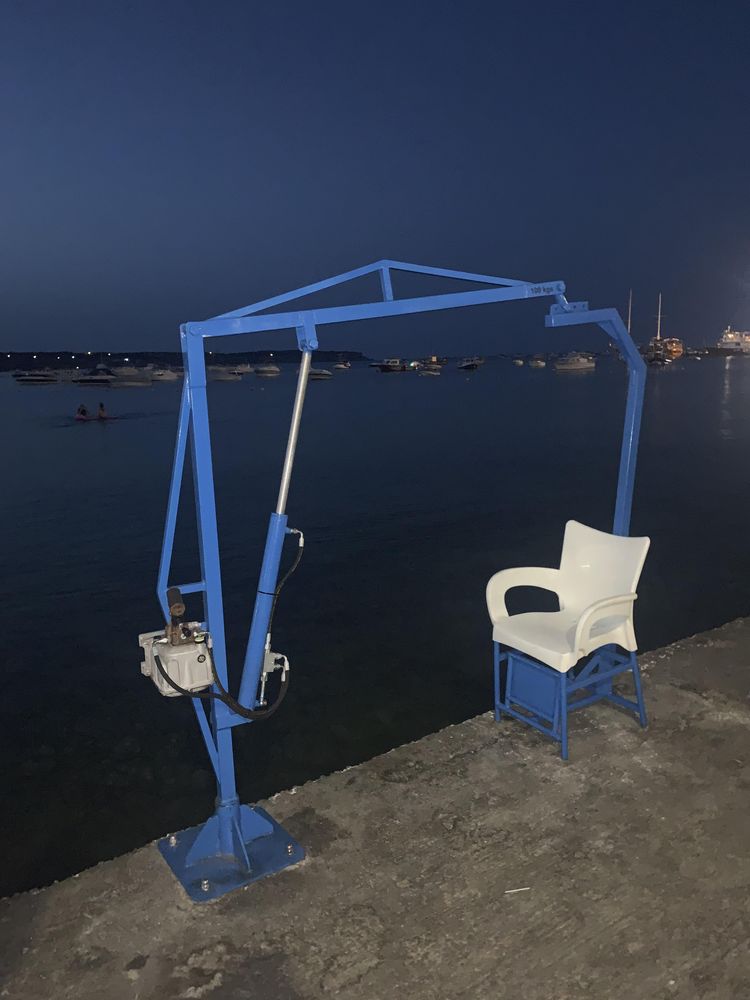 07-15-19-1626092378978343583