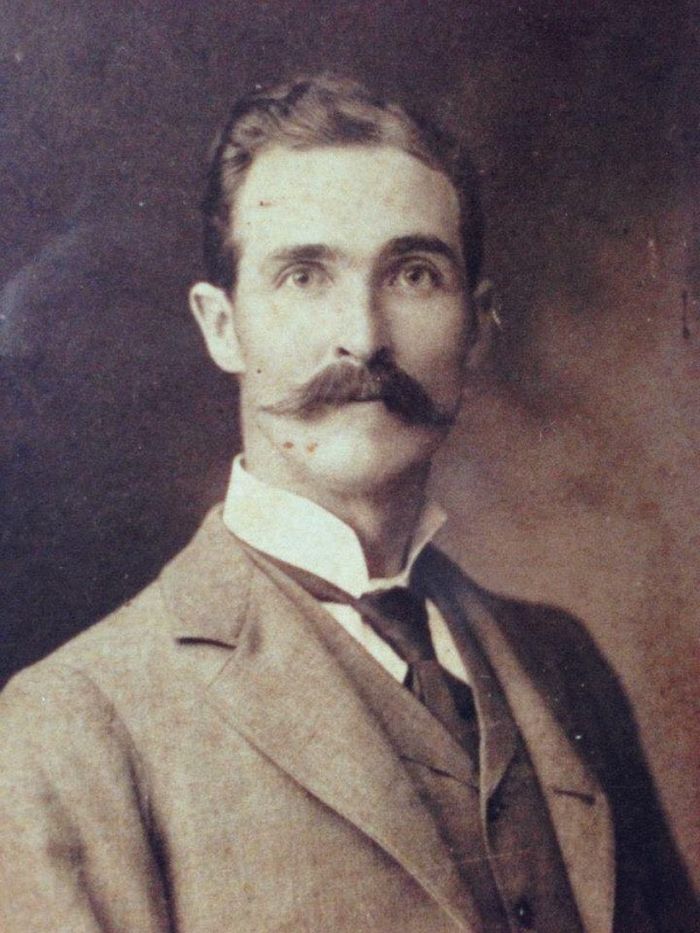 07-16-12-16256635601837783935