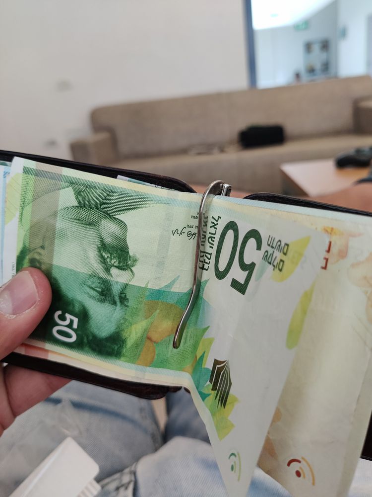 07-16-29-16254917551021601486