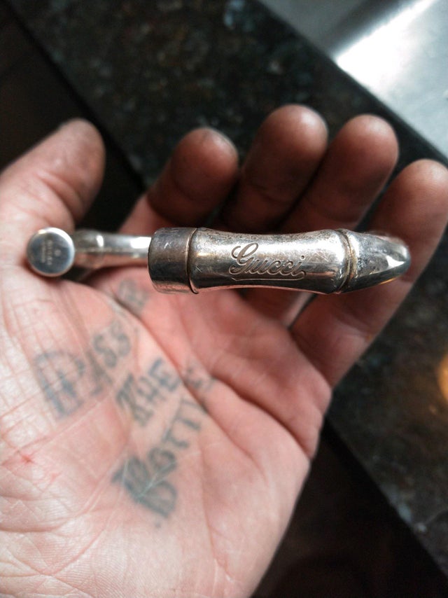 08-11-03-16286690381643929286