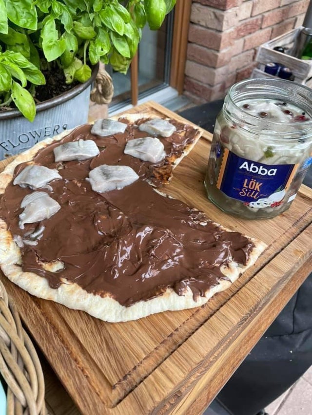 08-12-46-16285887751055012368