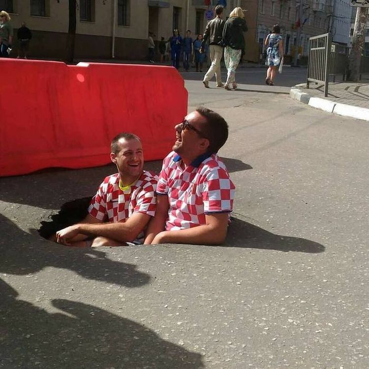 08-14-32-16286815231277571514