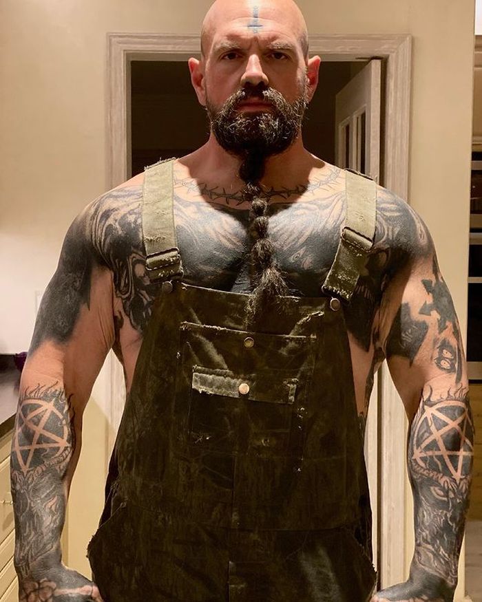 08-15-33-1628080390453318986